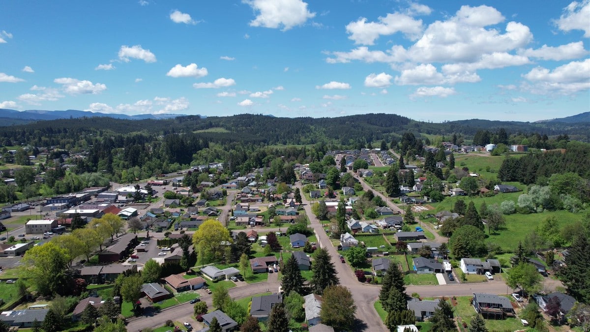 Willamina, Oregon community where Inked Real Estate buys mobile and manufactured homes for cash
